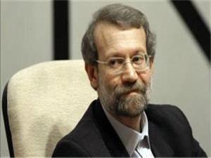 روحاني قانونمند حرکت مي کند/تعامل دولت با مجلس مثبت است