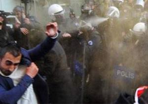 http://www.aryanews.com/Uploads/NewsPics/20140412184649518.jpg