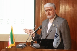گذاردن مسئوليت بنگاه هاي کوچک به گردن نظام بانکي اشتباه است