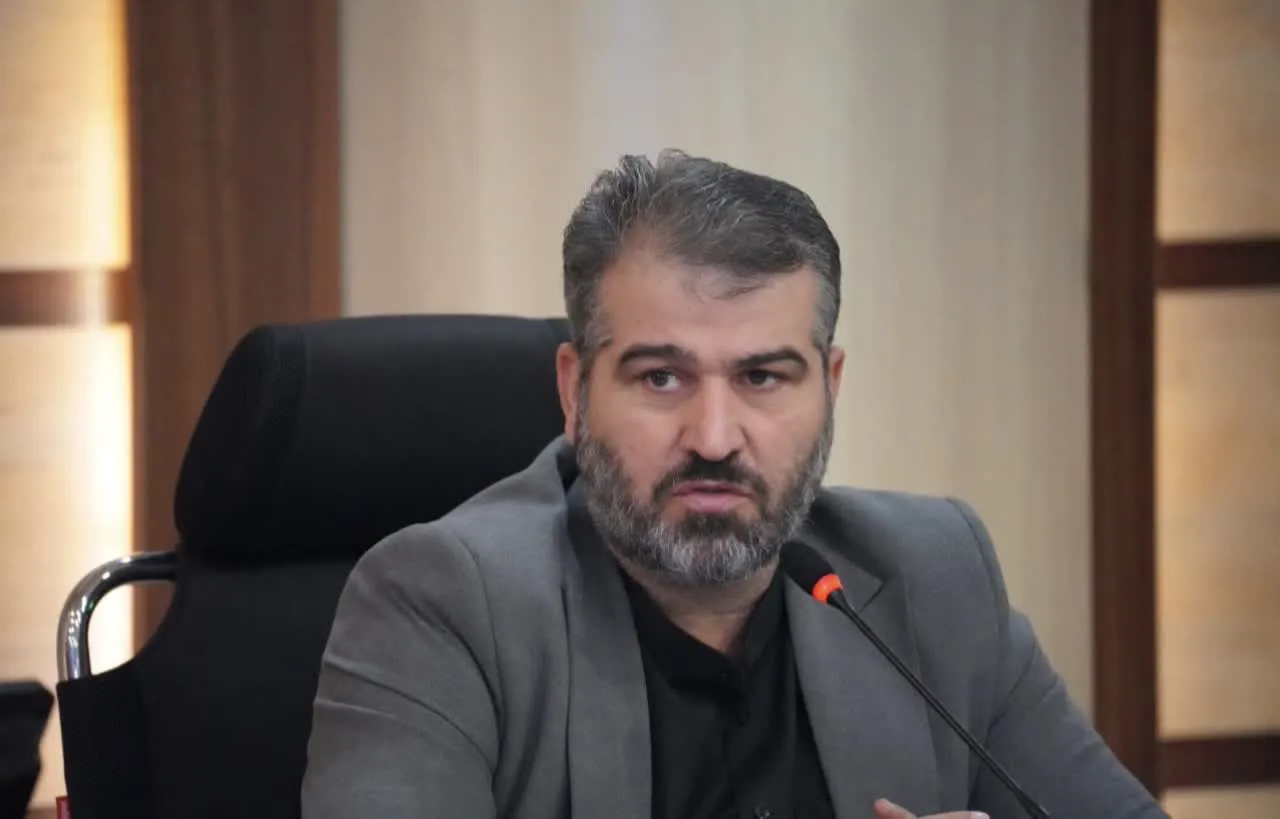 انتقاد عضو شورای شهر کرج از ضعف نظارت و اطلاع‌رسانی برنامه‌های فرهنگی شهرداری