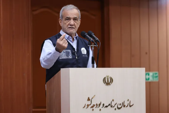 پزشکیان: در وضعیت نه جنگ، نه صلح نمی‌توان برنامه‌ریزی کرد