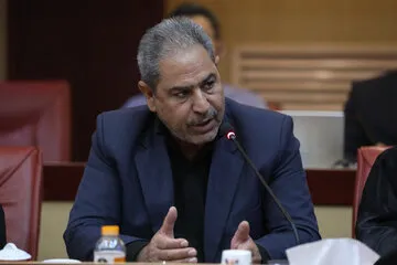 آیین‌نامه‌های انضباطی نباید پوششی برای تنبیه‌بدنی در مدارس باشد؛ حفظ کرامت دانش‌آموزان باید در عمل تضمین شود