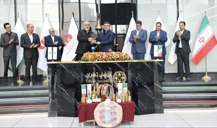 هفتمین برنامه «یک‌شنبه ـ یک‌ناشر» سال 1405 در بورس تهران برگزار شد