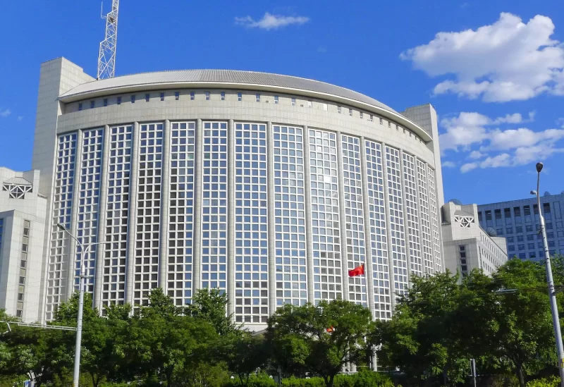 چین پس از حمله آمریکا به ونزوئلا، خواستار آزادی فوری مادورو شد