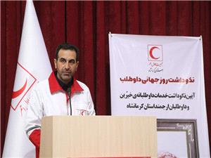 داوطلبان هلالاحمر ستون اصلي مديريت بحران در کرمانشاه هستند