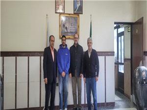 تجليل از دانشجوي دانشگاه علوم و فنون مازندران، افتخارآفرين مسابقات منطقهاي تنيس روي ميز