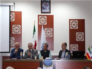 نشست تخصصياهميت و جايگاه آمل در تاريخ ملي ايران دردانشگاه مازندران برگزارشد