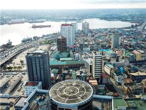 انفجار انتحاری در مسجدی در نیجریه؛ 5 کشته و 35 زخمی