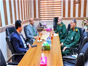 استاندار کرمانشاه با فرمانده قرارگاه نجف اشرف نيروي زميني سپاه ديدار کردند