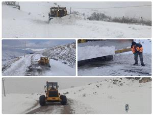 سرپرست معاونت راهداري اداره کل راهداري و حمل و نقل جادهاي استان کرمانشاه:تمامي محورهاي مواصلاتي استان کرمانشاه باز است