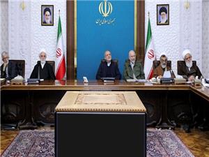 اقدامات بهگونهای باشد که نسل جوان جذب نظام و انقلاب شوند