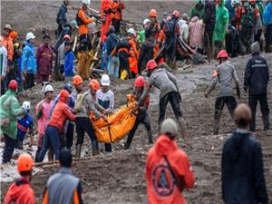 افزایش شمار کشتهشدگان رانش زمین در اندونزی به 17 نفر
