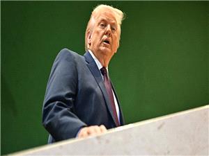 نیویورکتایمز: ترامپ گزینههای نظامی گستردهای برای حمله به ایران روی میز دارد