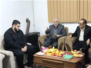 ديدار معاون توسعه و منابع بنياد مرکز و مديرکل بنياد مازندران با خانواده هاي معزز شهداي امنيت در ساري