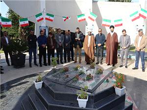 مراسم تجديد ميثاق دانشگاهيان با آرمان هاي امام راحل و شهدا و تجديد بيعت با رهبري برگزار شد