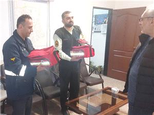 توزيع 1000 کيف کمک هاي اوليه بين پرسنل شهرداري منطقه 7