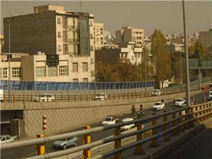 کاهش آلودگي صوتي با اجراي ديوارهاي حائل در دوربرگردان غيرهمسطح بزرگراه شهيد باقري