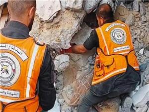 آغاز جستوجوی پیکر شهدا از زیر آوارها خانه های کوچک در غزه