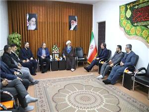 ديدار مديرکل راه و شهرسازي استان البرز با امام جمعه ماهدشت با محوريت پيگيري مسائل شهري و مسکن