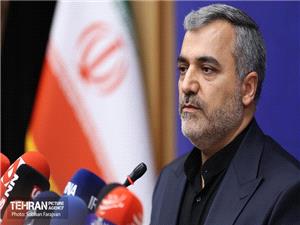 تندیس والرین طبق برنامهریزی قبلی در ورودی فرودگاه مهرآباد قرار گرفت