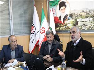 مشکلات کارخانه ذوب آهن را تاحصول نتیجه پیگیری میکنیم