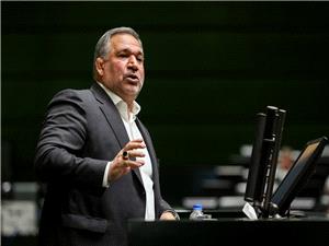 شمس الدین حسینی: در 9 ماه نخست سال حدود 10 میلیارد دلار ارز ترجیحی پرداخت شده است/ اگر قانونی تورم زاست، دولت صریح اعلام کند و لایحه اصلاحی بدهد