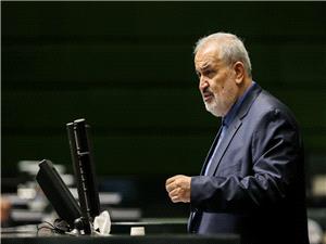 الگوي کشت بعضي از محصولات کشاورزي براي حل مسئله آب بايد اصلاح شود