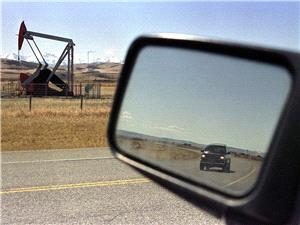 ارتفاع أسعار النفط على خلفیه النمو الاقتصادی الأمریکی القوی ومخاطر الإمداد