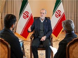 تمام مشکلات، تحريمها و فشارها را با قدرت پشت سر خواهيم گذاشت