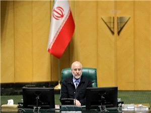 افزايش 20 درصدي حقوق کارمندان در لايحه بودجه اشکالاتي دارد و بايد اصلاح شود/ معيشت مردم، کارمندان و کارگران از اولويت هاي مجلس است