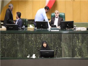 تورم لجامگسيخته و تعارض منافع، معيشت مردم را به مرز بحران رسانده است/ مجلس بايد دژ بلند نظارت در برابر فساد اقتصادي باشد/ آتش تورم با تعارض منافع شعلهورتر شده است