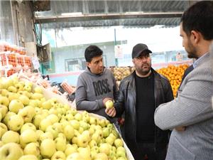 بازديد ميداني شهردار منطقه 17 از ميادين ترهبار و نظارت بر کيفيت عرضه محصولات