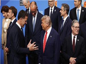 إعلام: الولایات المتحده لم توقع على إعلان بشأن الضمانات الأمنیه لکییف