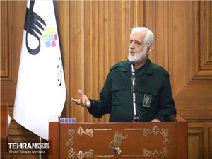 هرکس سپاه پاسداران را که ستون امنیت ملت است هدف بگیرد، با ارادهای بزرگتر از محاسبات سیاسیاش روبهرو میشود