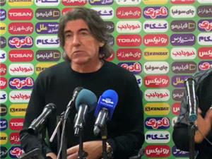 ساپینتو: پیکان شایسته برتری بود؛ تسلیم نمیشویم و برای قهرمانی میجنگیم