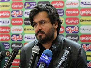 دقيقي: چرا نبايد دنبال حقمان باشيم؟ مگر بياحترامي کردم که اخراج شدم