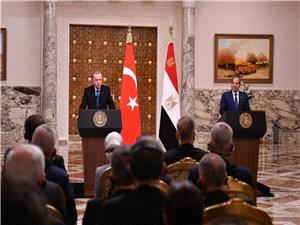 أردوغان یشید بمواجهه مصر لإسرائیل خلال حرب غزه