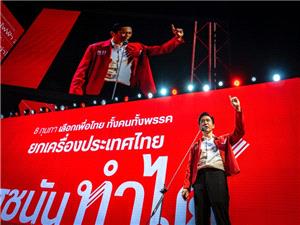 Family affair: Thailand waning dynasty still election kingmaker