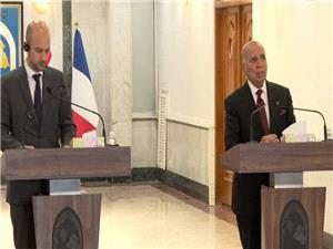 وزير خارجه عراق: از مذاکرات ايران و آمريکا در عمان حمايت ميکنيم