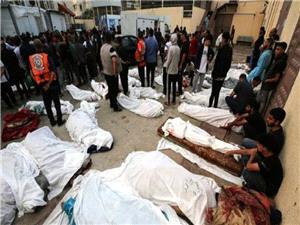 مدیر مجمع الشفاء بغزه یکشف انتهاکات إسرائیلیه بحق جثامین ضحایا غزه