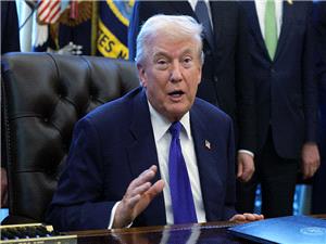 ترامب یربط تمویل نفق نیویورک بشروط تتعلق بتسمیه مرافق باسمه