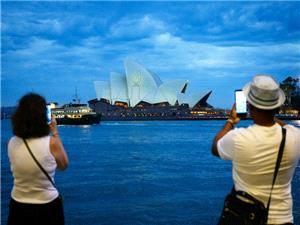 Israeli president visits Australia after Bondi Beach attack