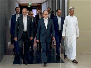 Iran, US hold talks in Oman as fears of war hang over region