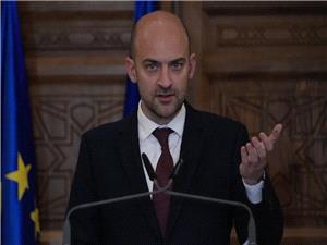 France urges Iran-backed groups to show restraint if US-Iran tensions escalate