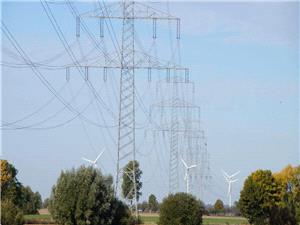 بعد رصد مکافأه ملیون یورو.. تزاید البلاغات حول هجوم "حرق الکهرباء" فی برلین