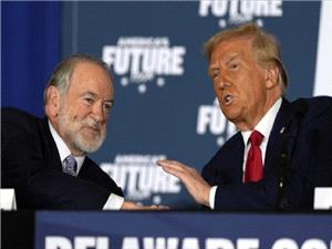 هاکابی: ترامب ربما وجد مشروعه التالی فی الحیاه بعد مغادره البیت الأبیض