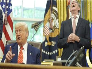 بریطانیا تراجع مدفوعات حصل علیها ماندلسون على خلفیه صلاته بإبستین