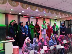 برگزاري جشنواره نوماند ونمايشهاي آموزشي بازيافت و تفکيک پسماند در مدارس منطقه 11