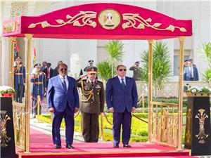 السیسی یؤکد نشر قوات مصریه فی الصومال