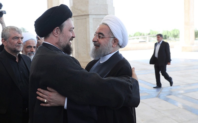 استقبال گرم يادگار امام از روحاني